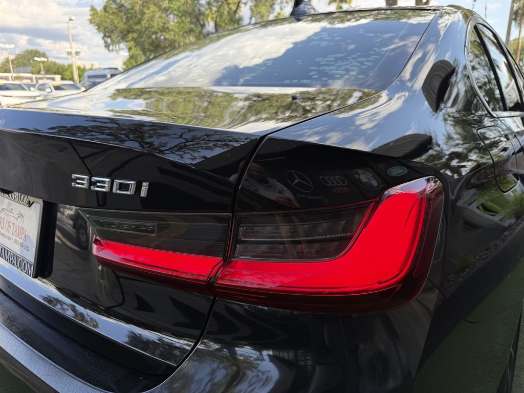 Used 2020 BMW 330i Sedan w/ Driving Assistance Package RWD image 12