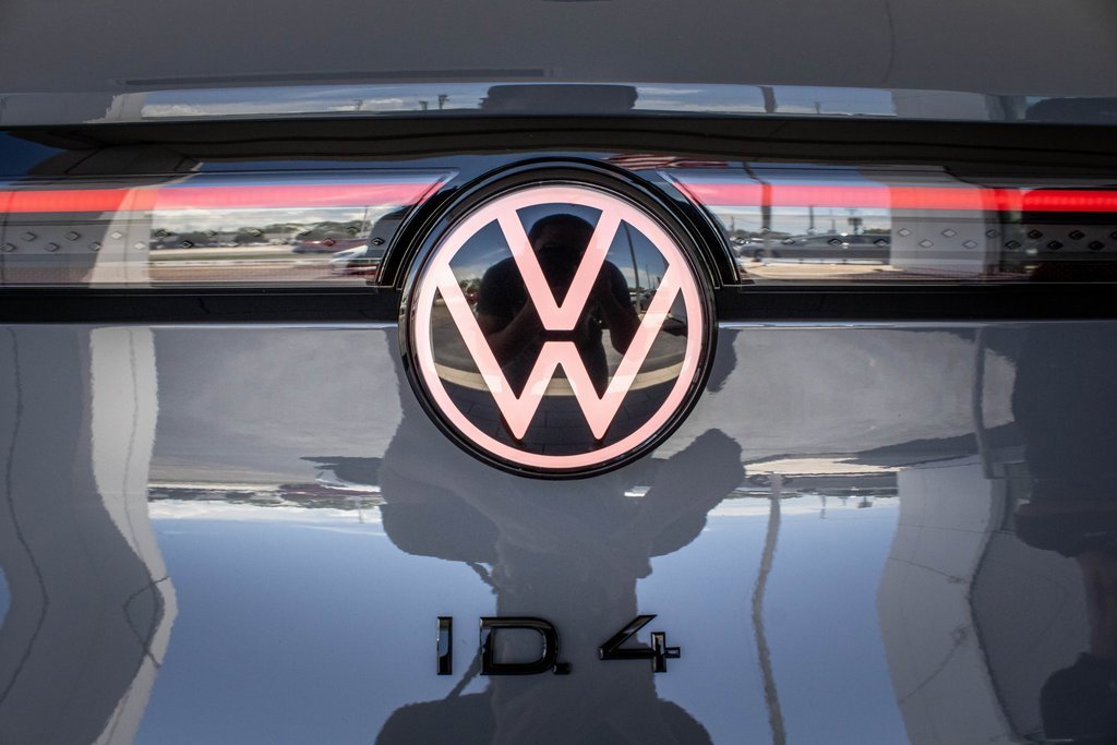 New 2025 Volkswagen ID.4 Pro S Plus image 16