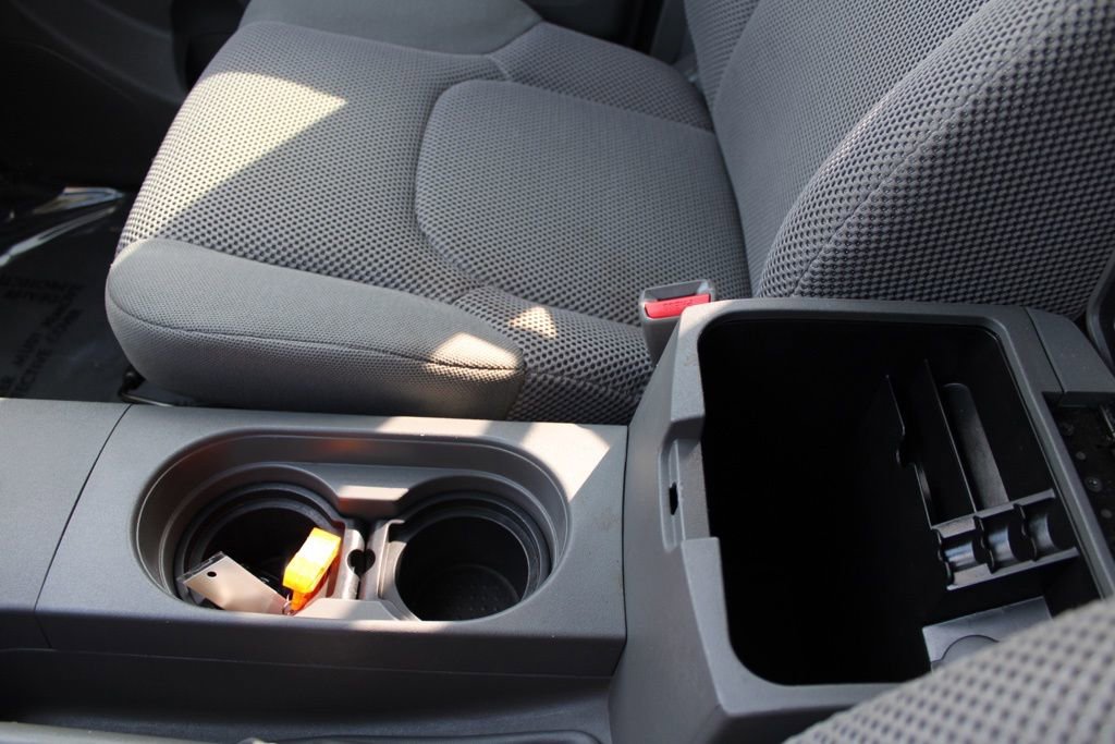 Used 2020 Nissan Frontier SV w/ Midnight Edition Floor Mats image 40