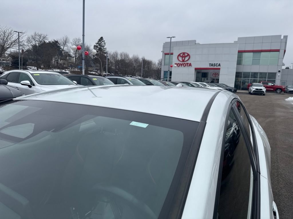 Used 2023 Toyota Prius Prime SE image 42