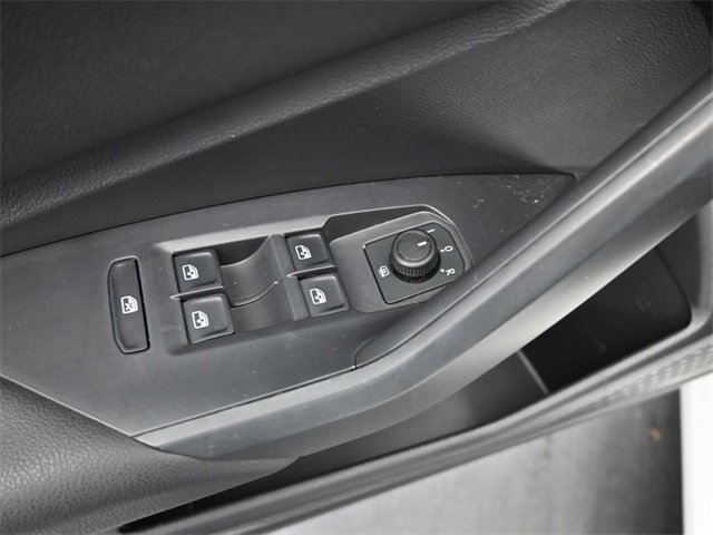 Used 2020 Volkswagen Jetta SE image 13