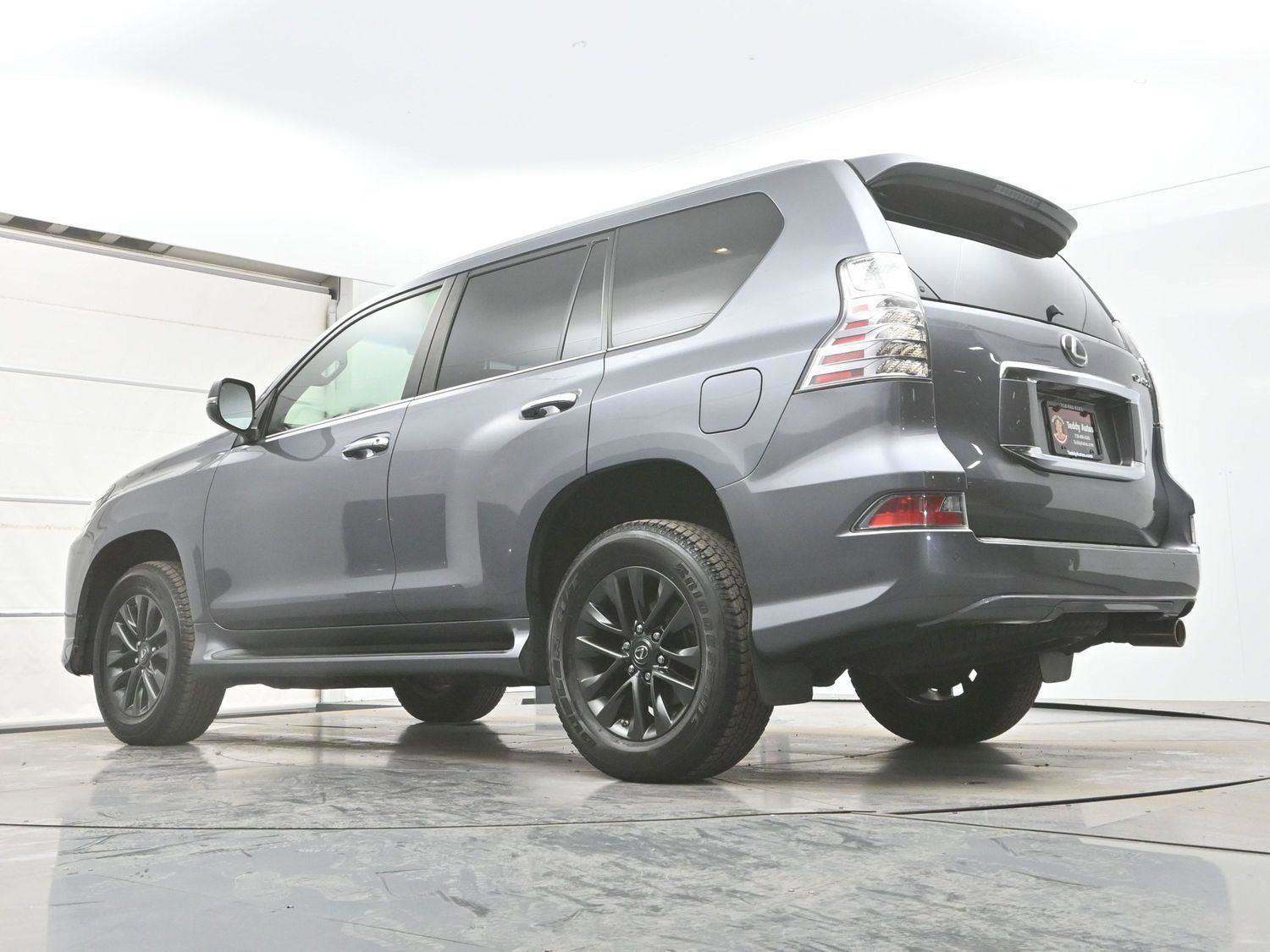 Used 2020 Lexus GX 460 Premium w/ Premium Package image 30