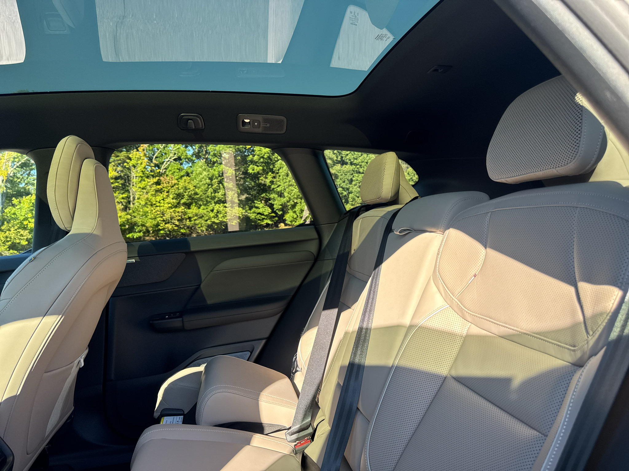 New 2027 Volvo EX60 Ultra AWD/4WD image 40