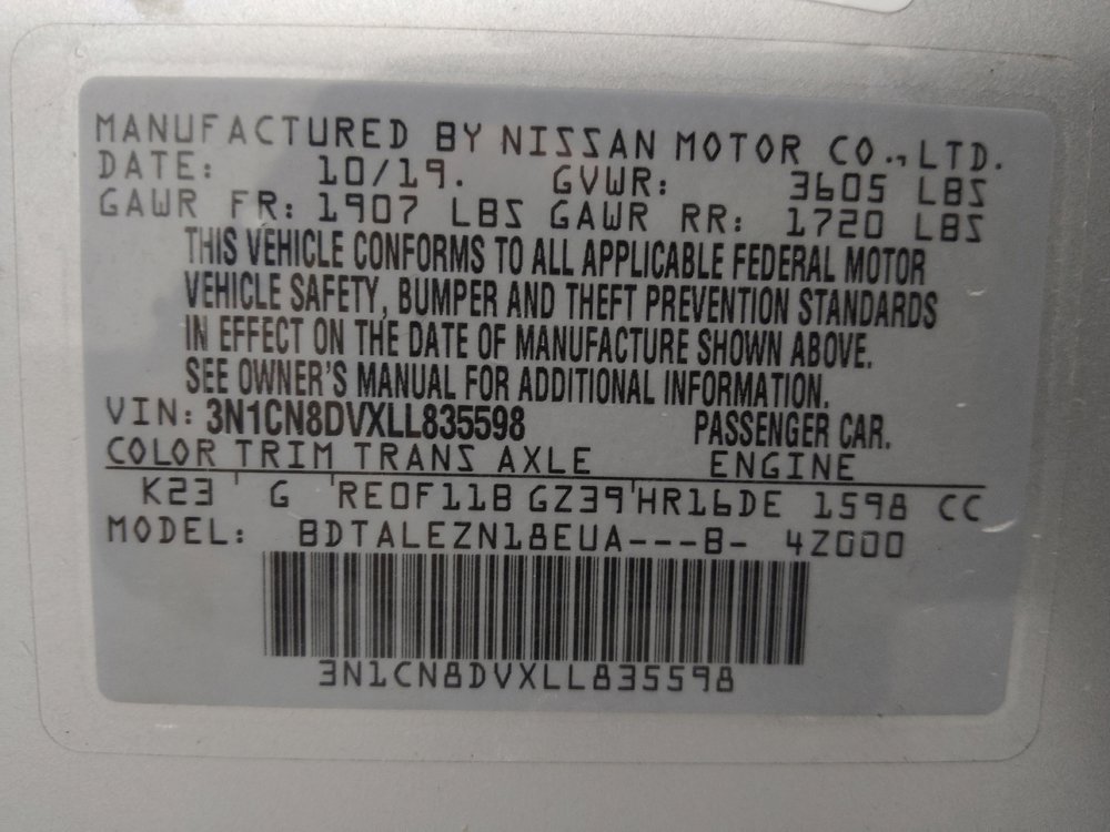 Used 2020 Nissan Versa S image 33
