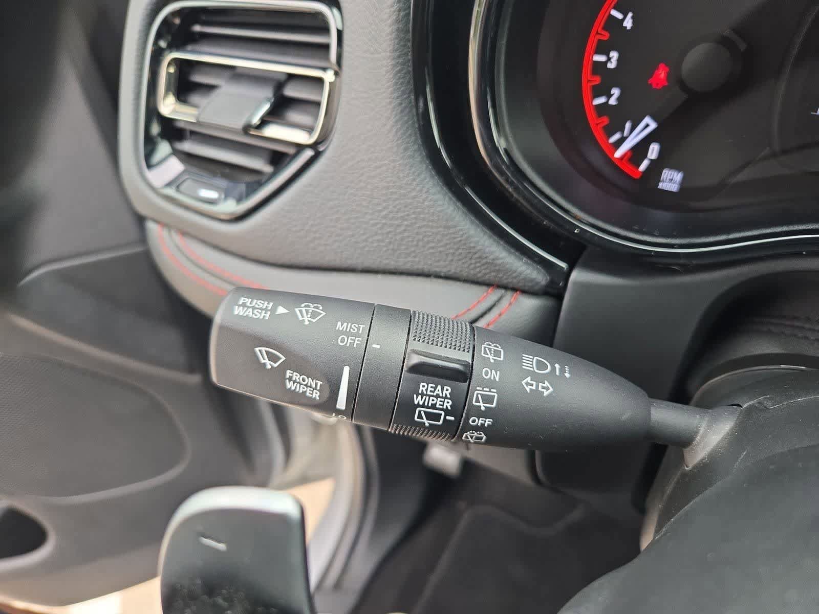 Used 2024 Dodge Durango R/T AWD/4WD image 25