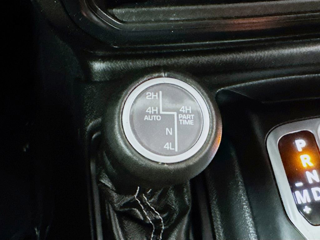 Used 2023 Jeep Wrangler Unlimited Sahara w/ Cold Weather Group image 22