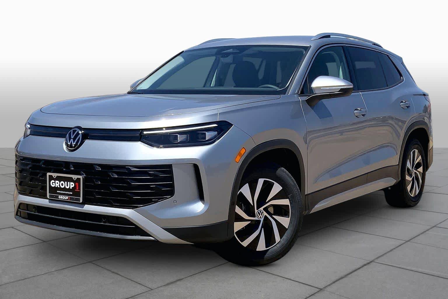 New 2026 Volkswagen Tiguan S FWD video 1