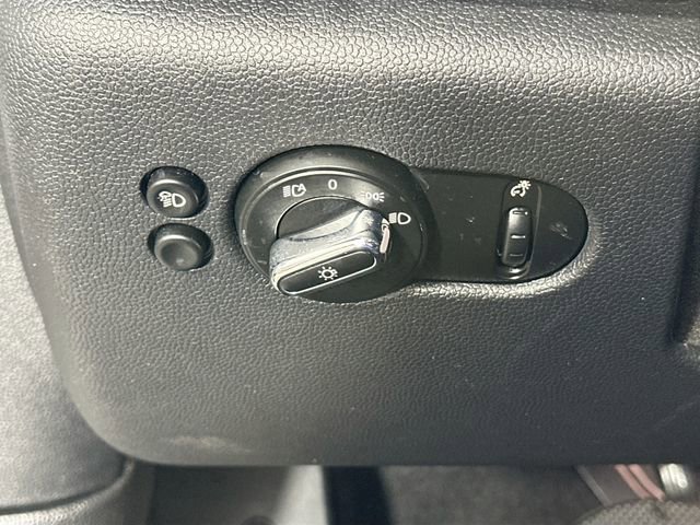 Used 2024 MINI Cooper S image 22