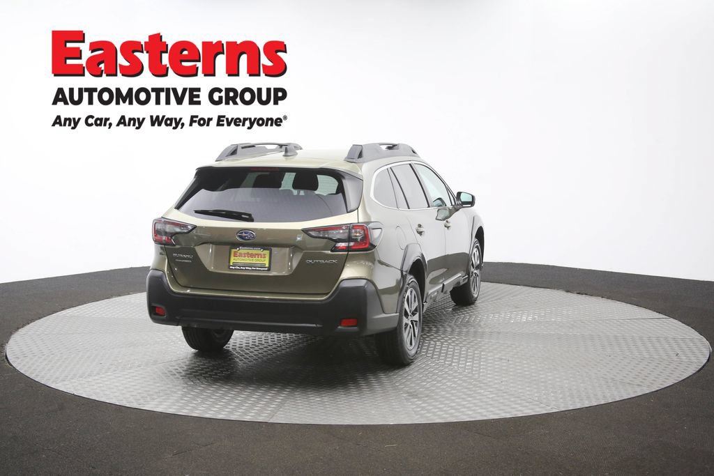 Used 2024 Subaru Outback Premium AWD/4WD image 33