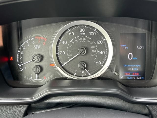 Used 2020 Toyota Corolla LE FWD image 17