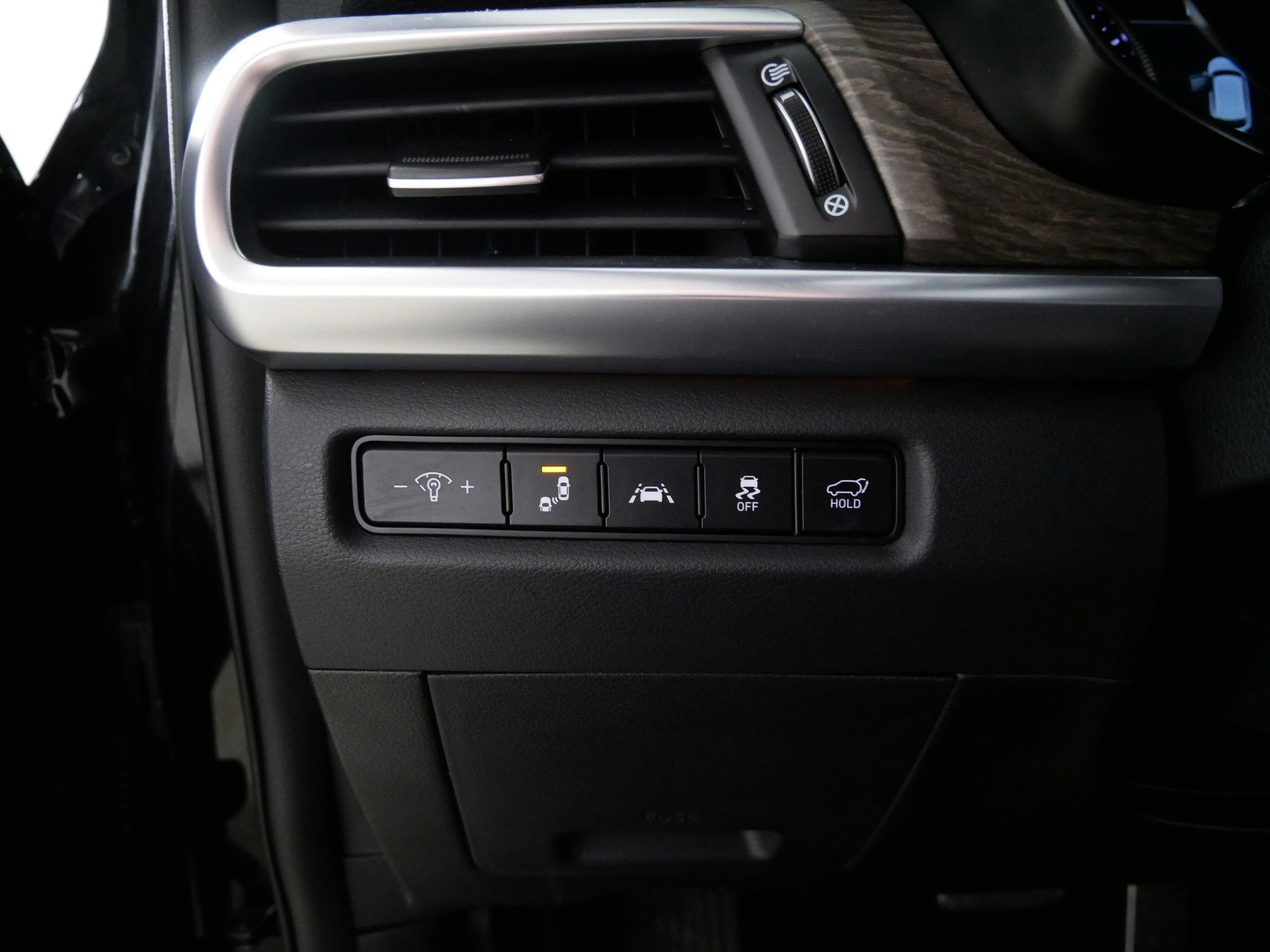 Used 2020 Kia Telluride SX w/ SX Prestige Package image 26