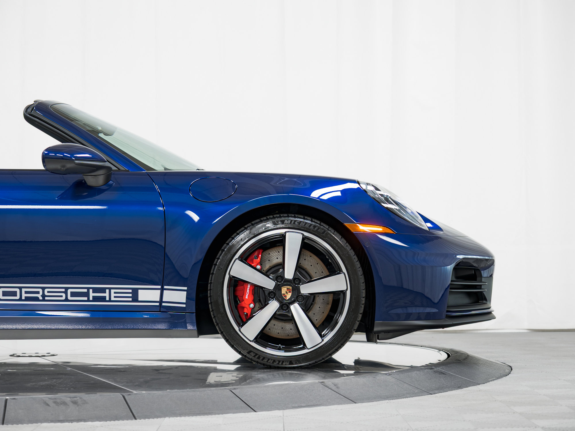 Used 2026 Porsche 911 Targa 4S image 11