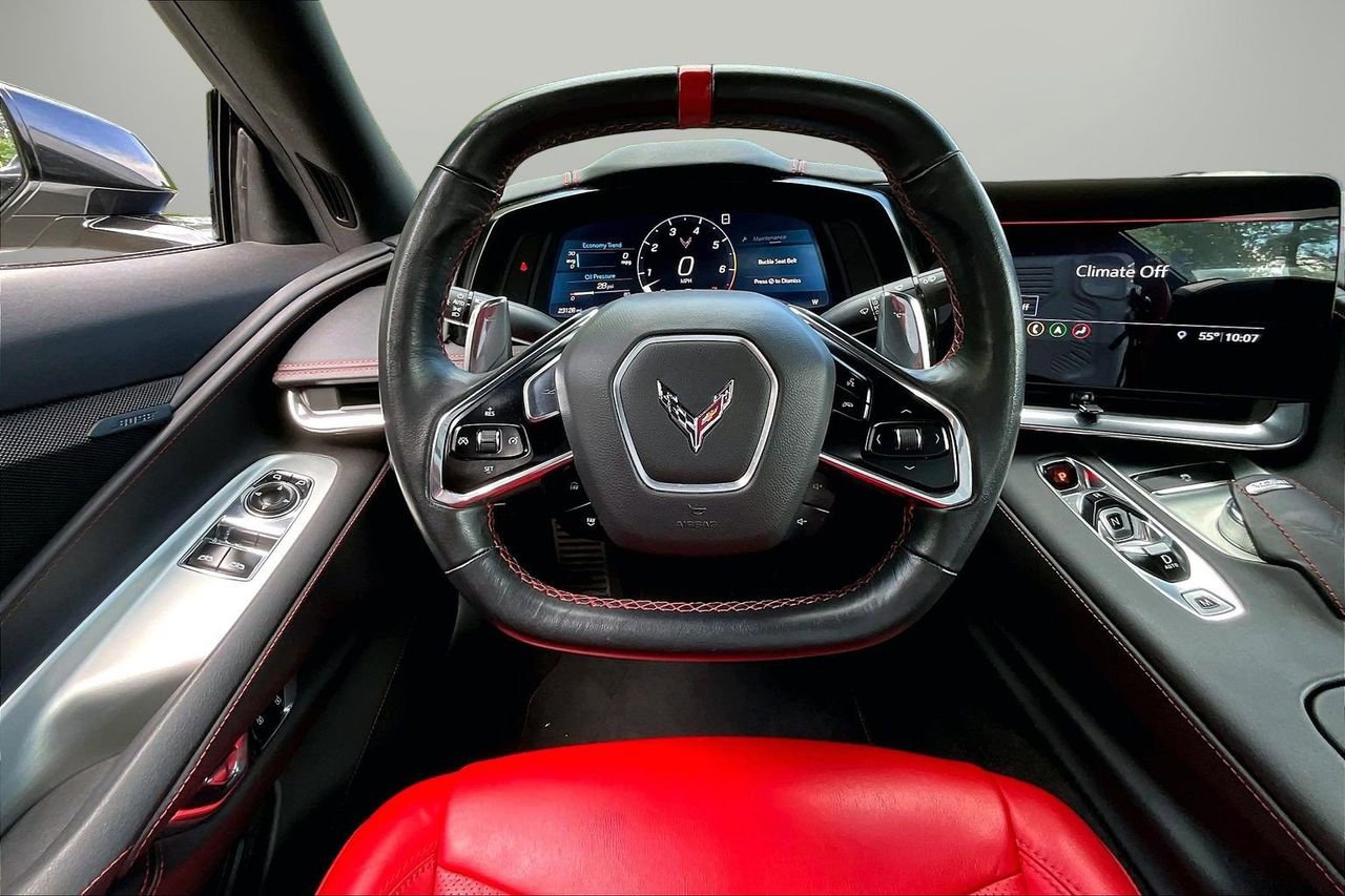 Used 2020 Chevrolet Corvette Stingray Coupe w/ Z51 Performance Package RWD image 11