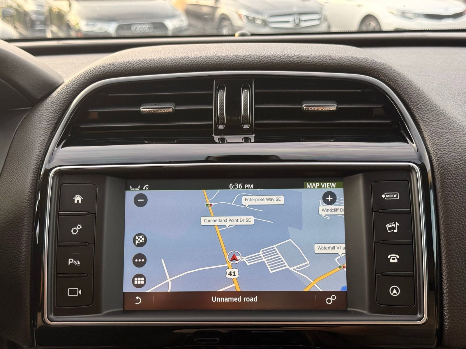 Used 2018 Jaguar F-PACE Prestige AWD/4WD image 23