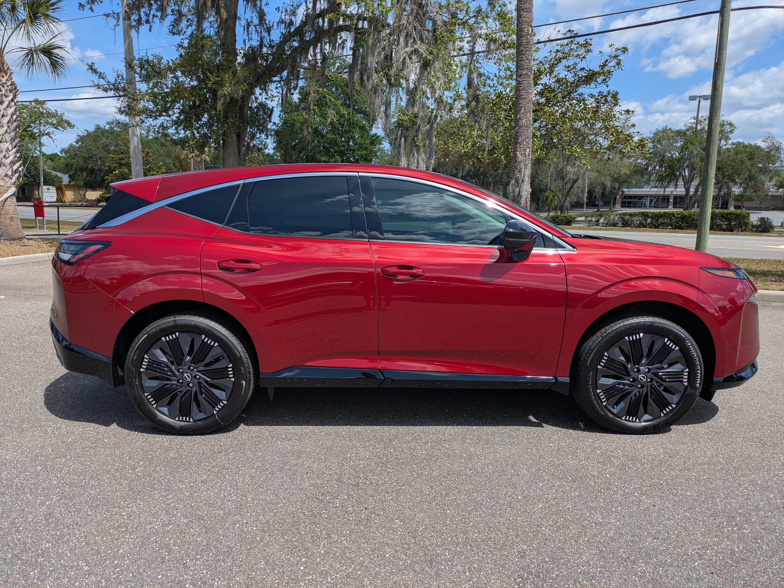 New 2026 Nissan Murano Platinum w/ Cargo Package AWD/4WD image 3