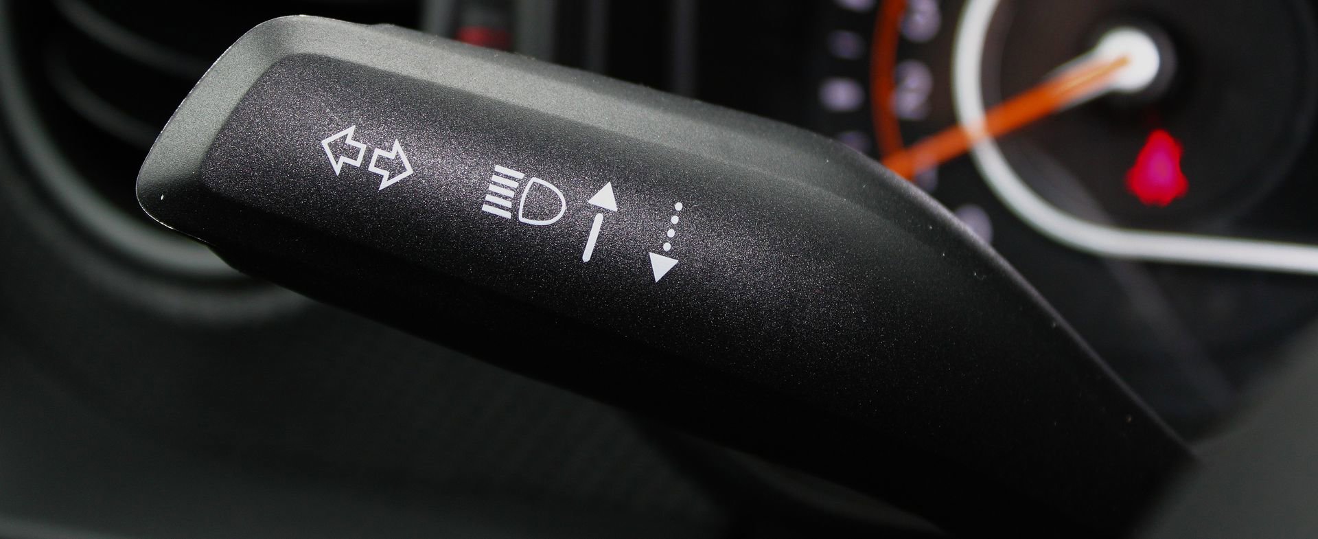 New 2026 Jeep Wrangler Unlimited Rubicon w/ Dual Top Group image 24