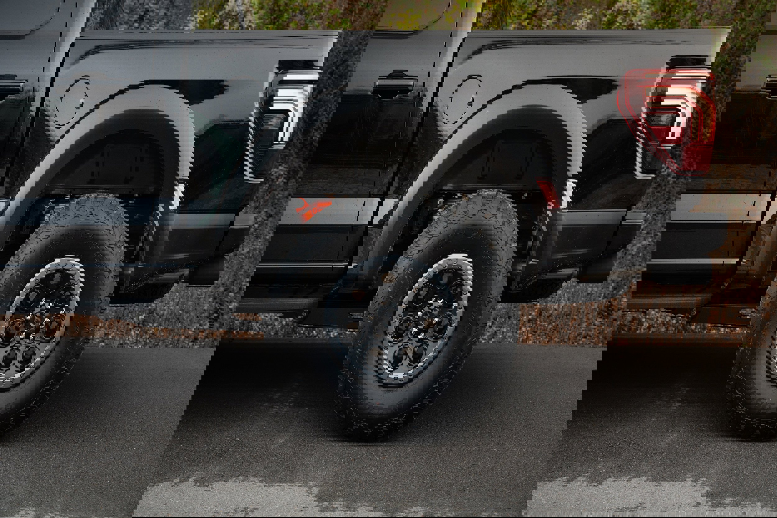 Used 2025 Ford F150 Raptor image 7