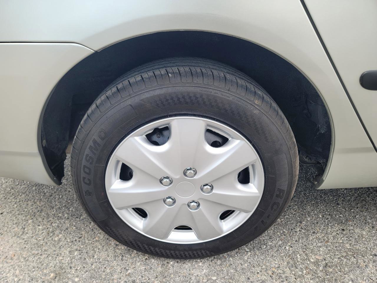 Used 2003 Toyota Corolla LE FWD image 20