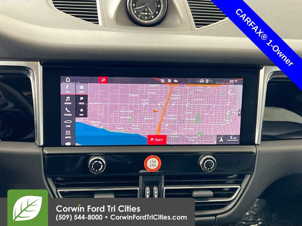 Used 2024 Porsche Macan image 19