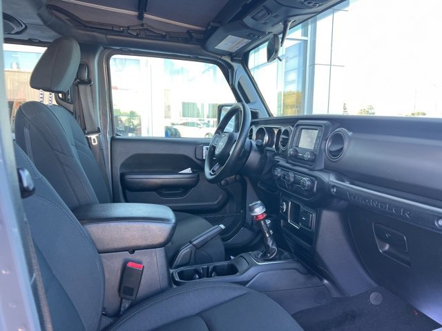 Used 2020 Jeep Wrangler Unlimited Sport image 26
