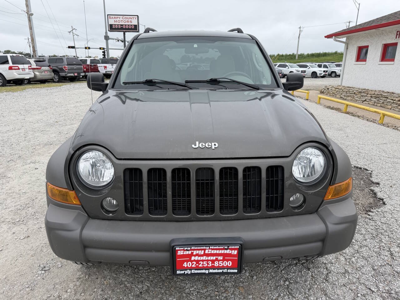 Used 2006 Jeep Liberty Sport AWD/4WD image 8