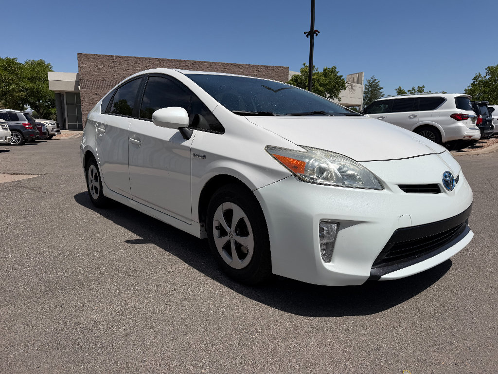 Used 2012 Toyota Prius Two FWD image 3