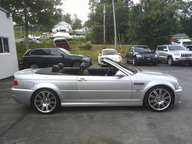 Used 2005 BMW M3 Convertible image 4