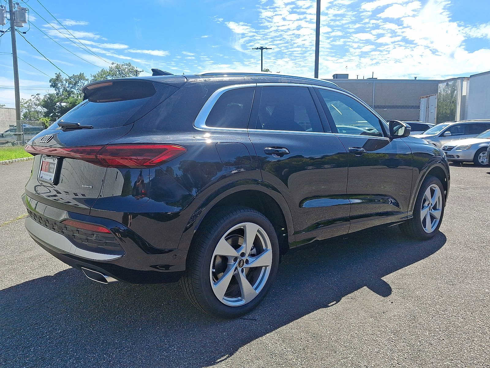 New 2025 Audi Q5 Premium Plus image 12