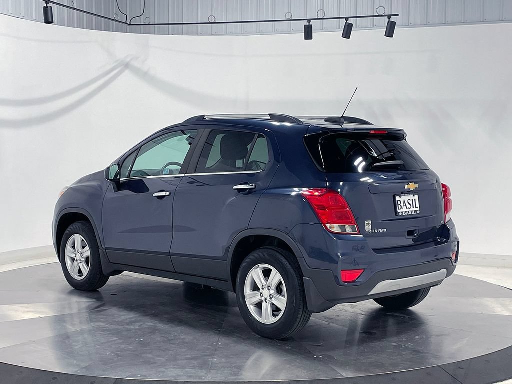 Used 2018 Chevrolet Trax LT w/ LT Convenience Package AWD/4WD image 13