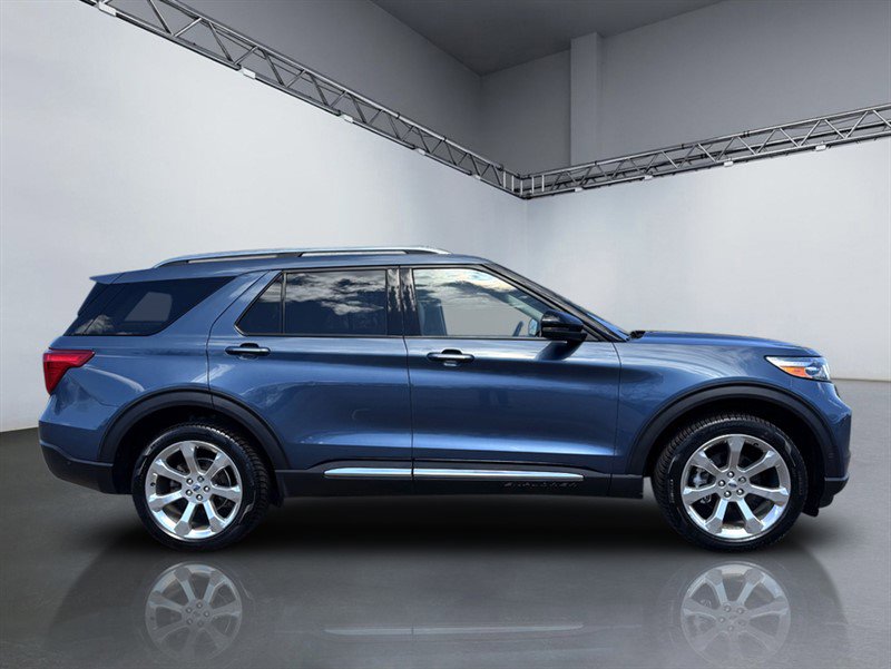 Used 2020 Ford Explorer Platinum w/ Premium Technology Package AWD/4WD image 3