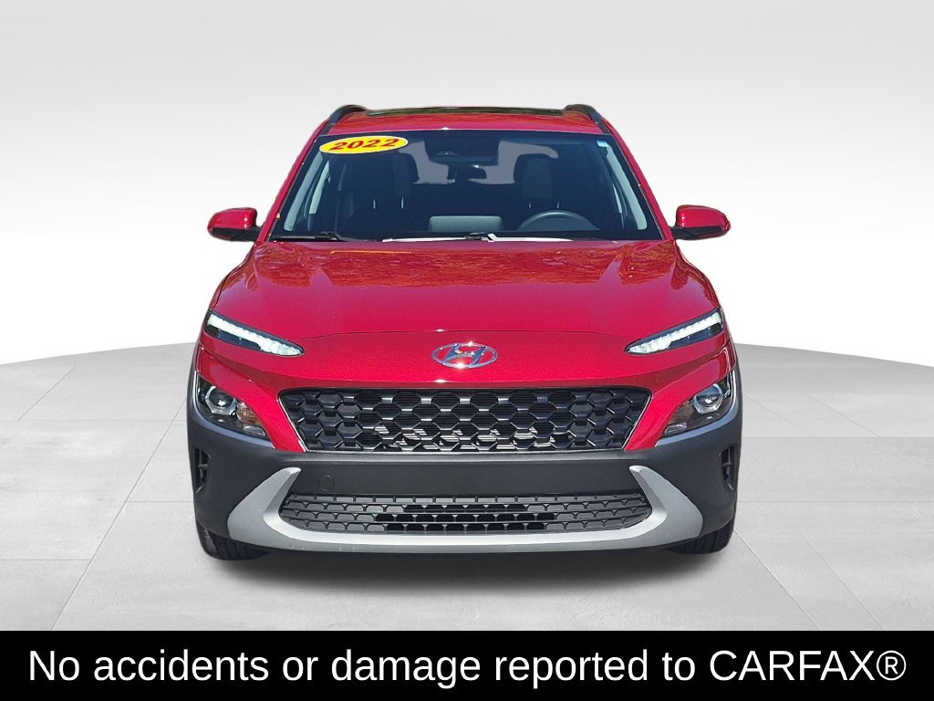 Used 2022 Hyundai Kona SEL w/ Convenience Package FWD image 3
