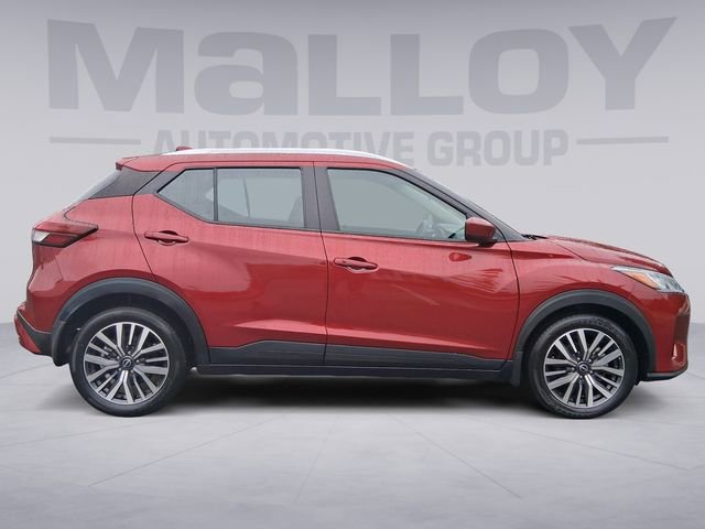 Used 2023 Nissan Kicks SV FWD image 6