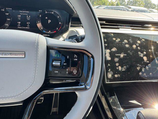 Used 2024 Land Rover Range Rover Sport Dynamic SE image 11