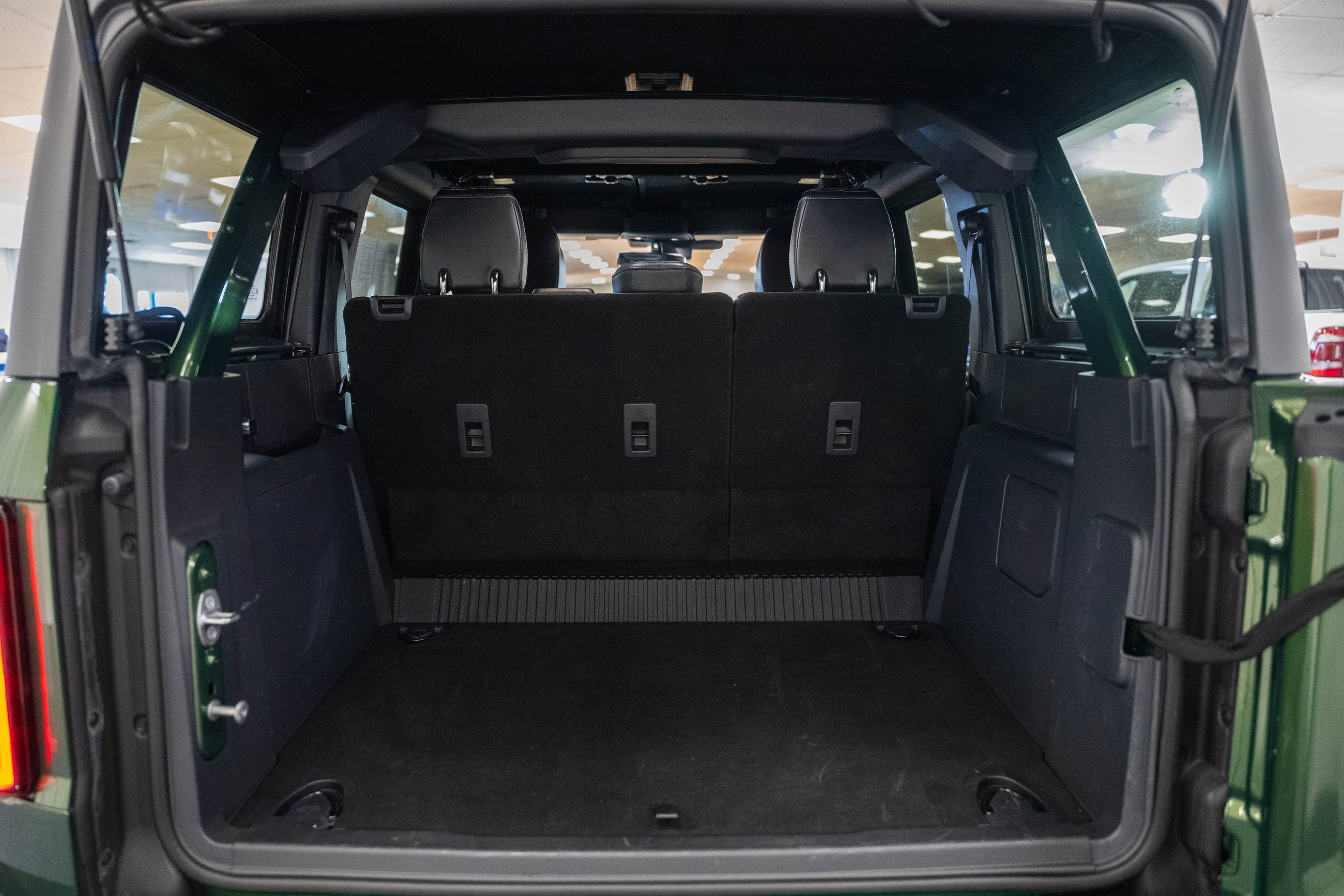 Used 2025 Ford Bronco Outer Banks image 11