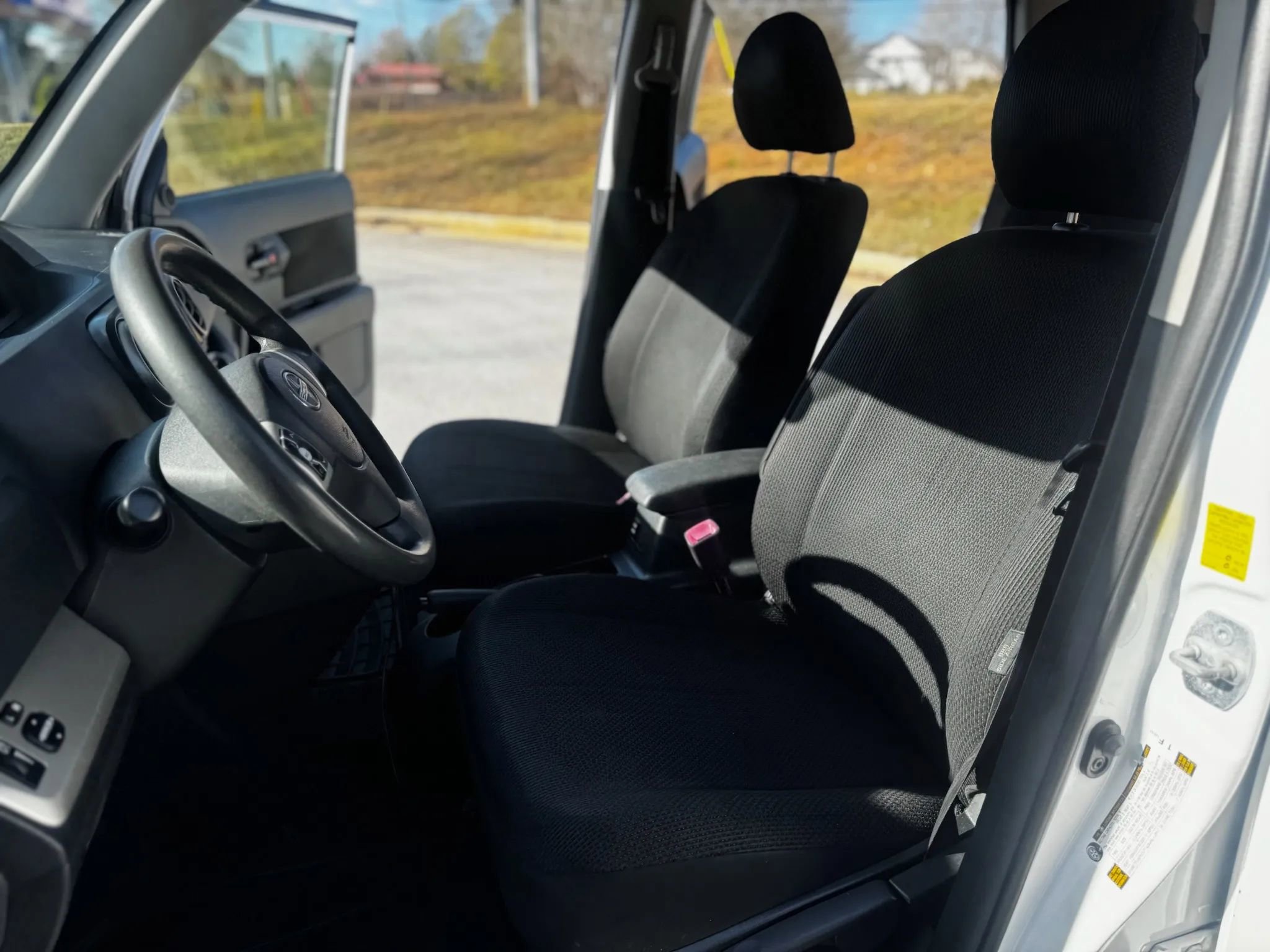 Used 2010 Scion xB image 17