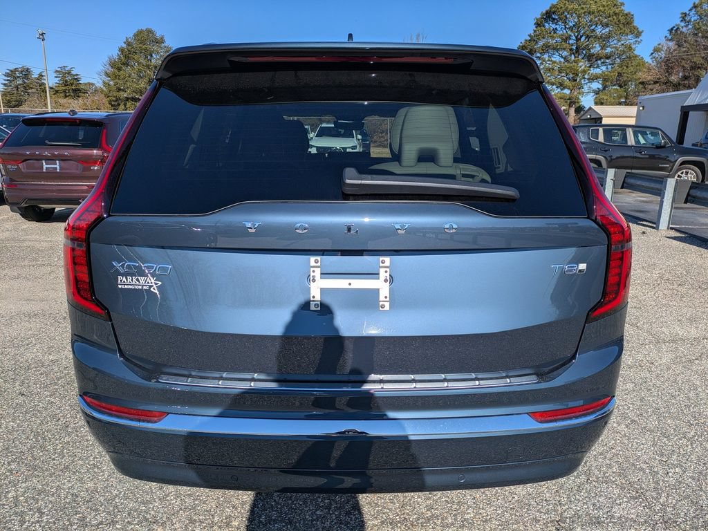 New 2026 Volvo XC90 T8 Ultra w/ Protection Package Premier AWD/4WD image 6