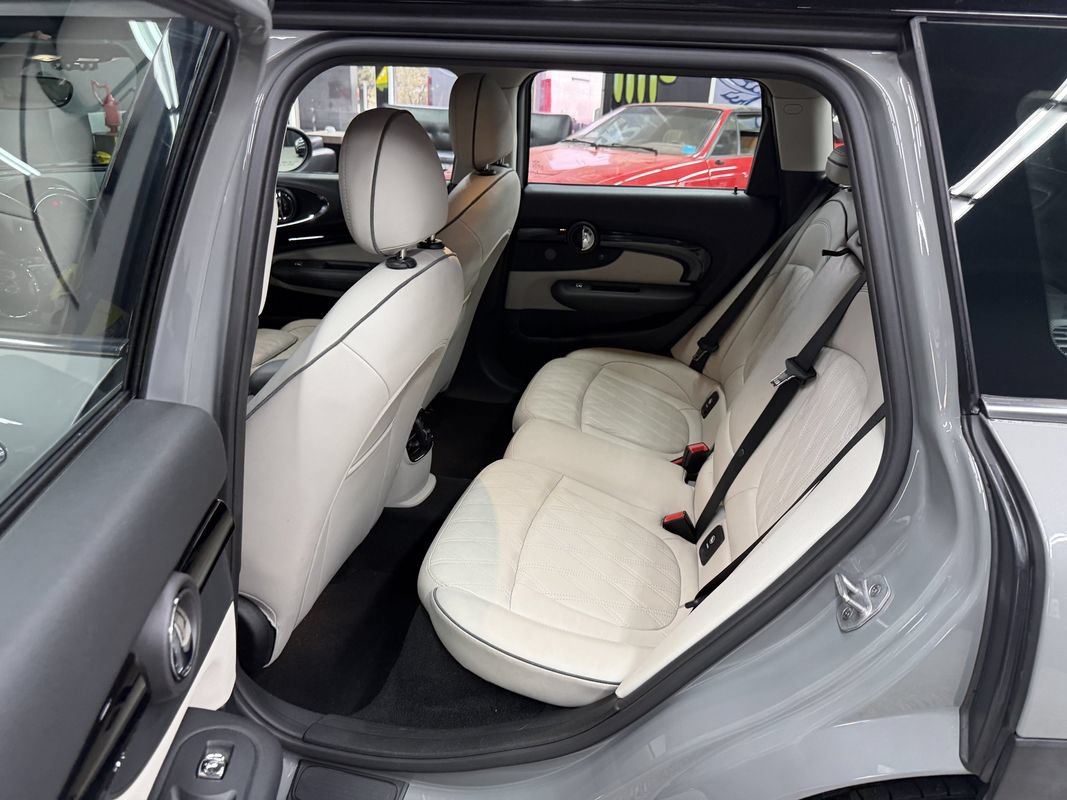 Used 2021 MINI Cooper Clubman S w/ Signature Upholstery Package AWD/4WD image 13
