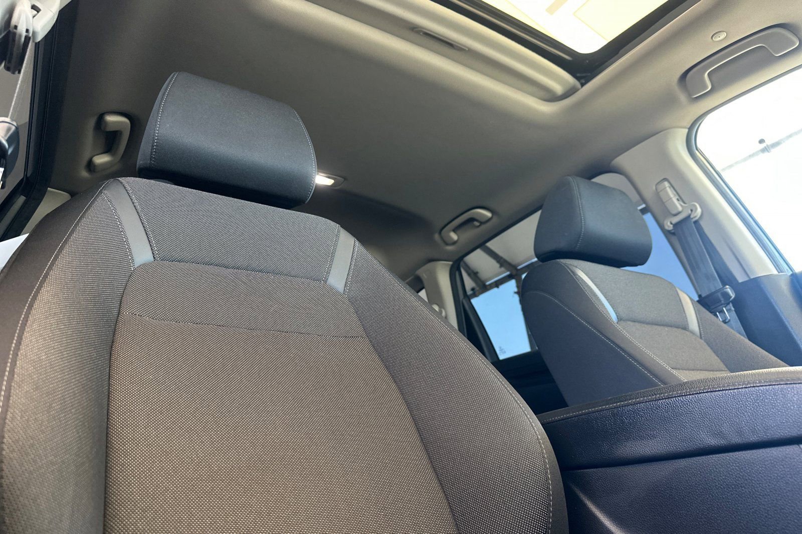 Certified 2024 Honda CR-V EX image 17
