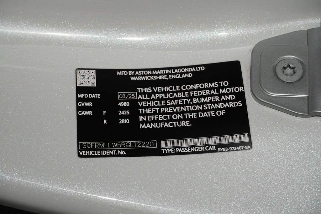Used 2024 Aston Martin DB12 Coupe RWD image 36