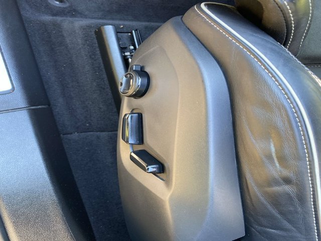 Used 2019 Volvo XC60 T5 R-Design FWD image 15