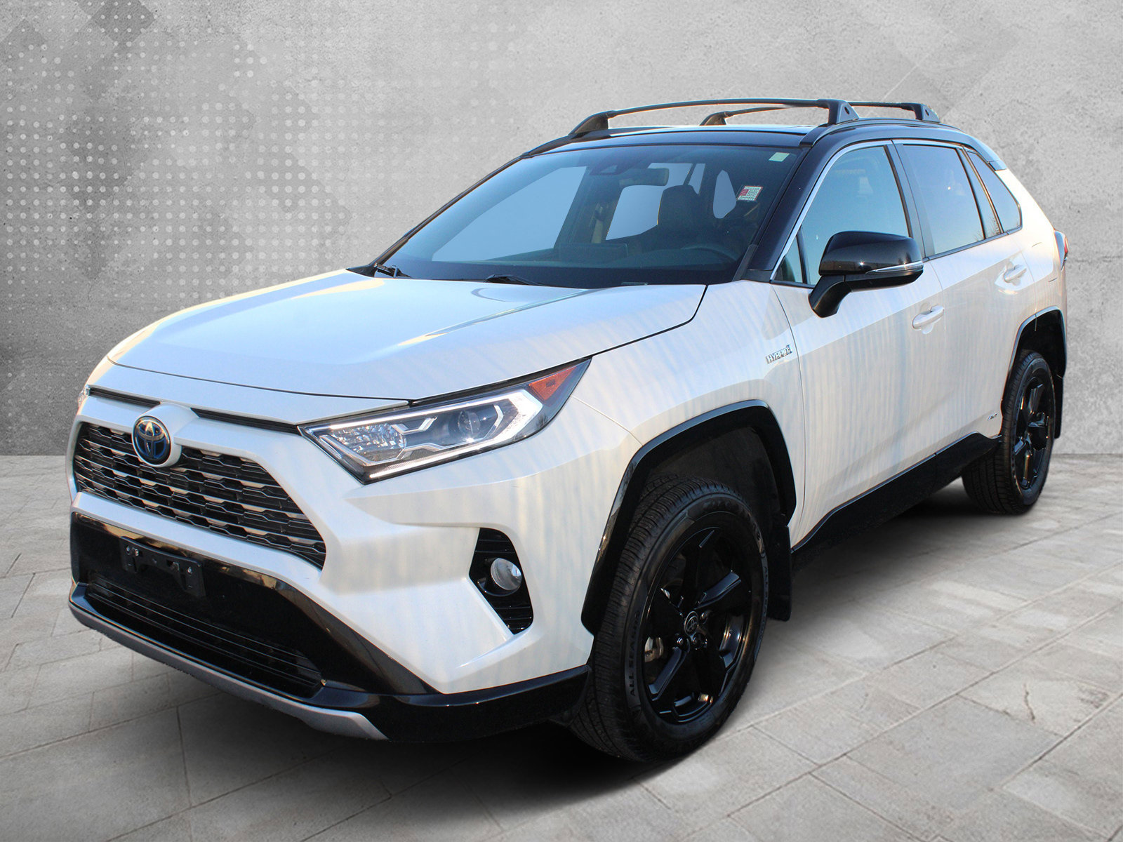 Used 2021 Toyota RAV4 XSE image 5