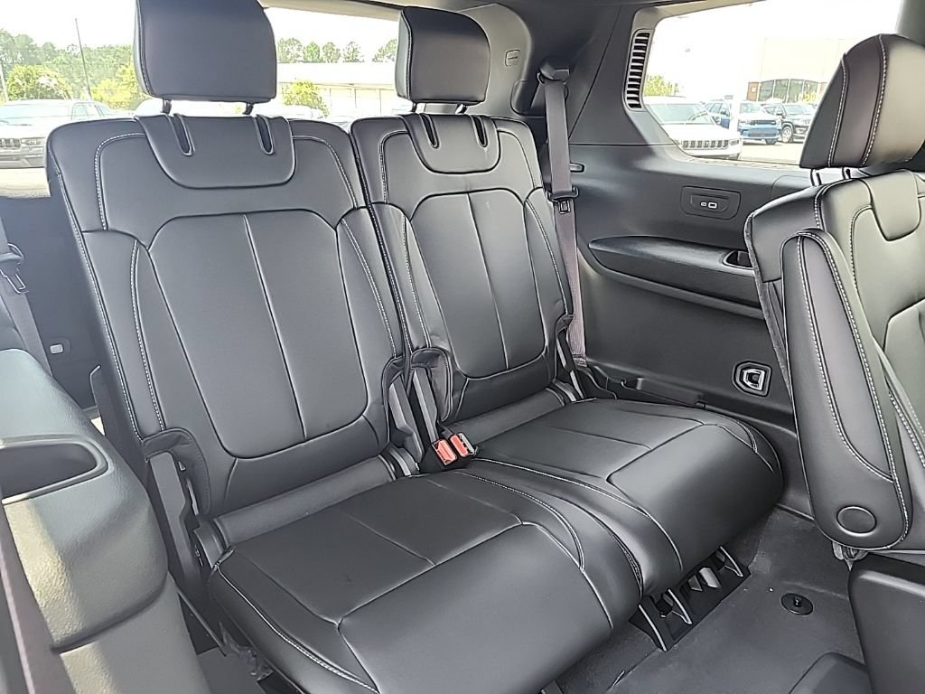 New 2026 Jeep Grand Cherokee L Limited AWD/4WD image 37