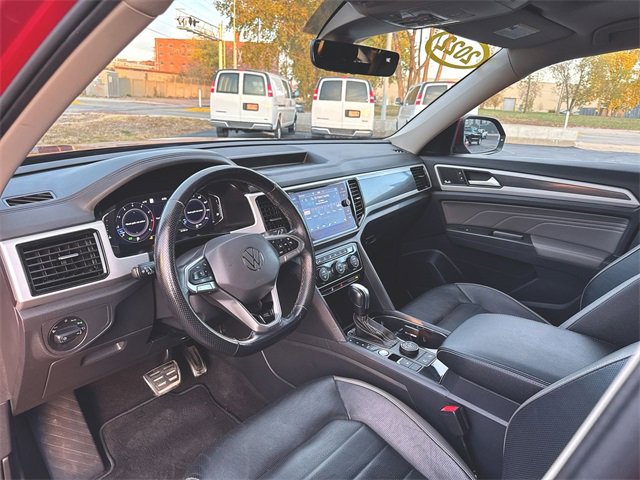 Used 2022 Volkswagen Atlas SEL Premium image 10