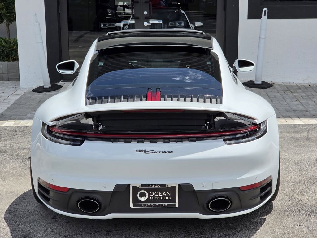 Used 2022 Porsche 911 Carrera RWD image 7