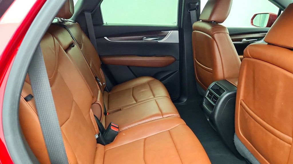 Used 2020 Cadillac XT5 Sportv AWD/4WD image 24