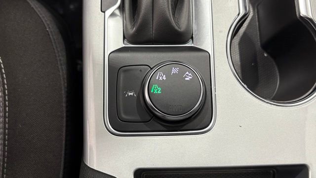 Used 2025 Chevrolet Blazer LT image 38