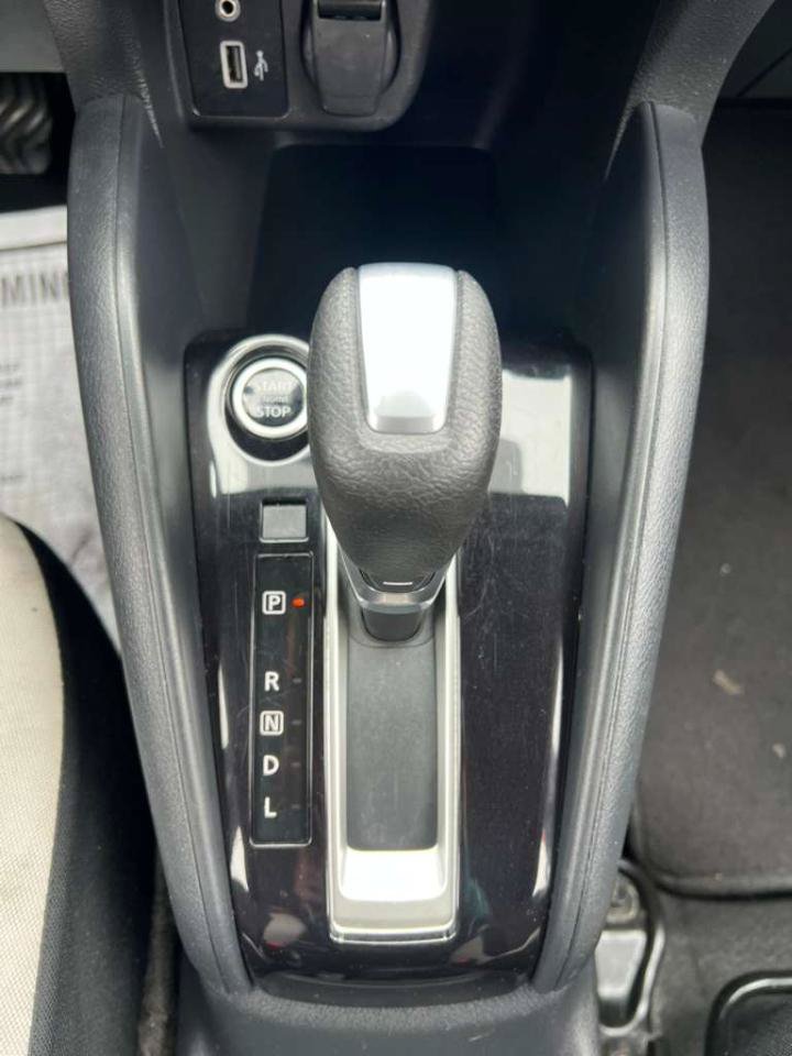 Used 2021 Nissan Versa SV FWD image 28