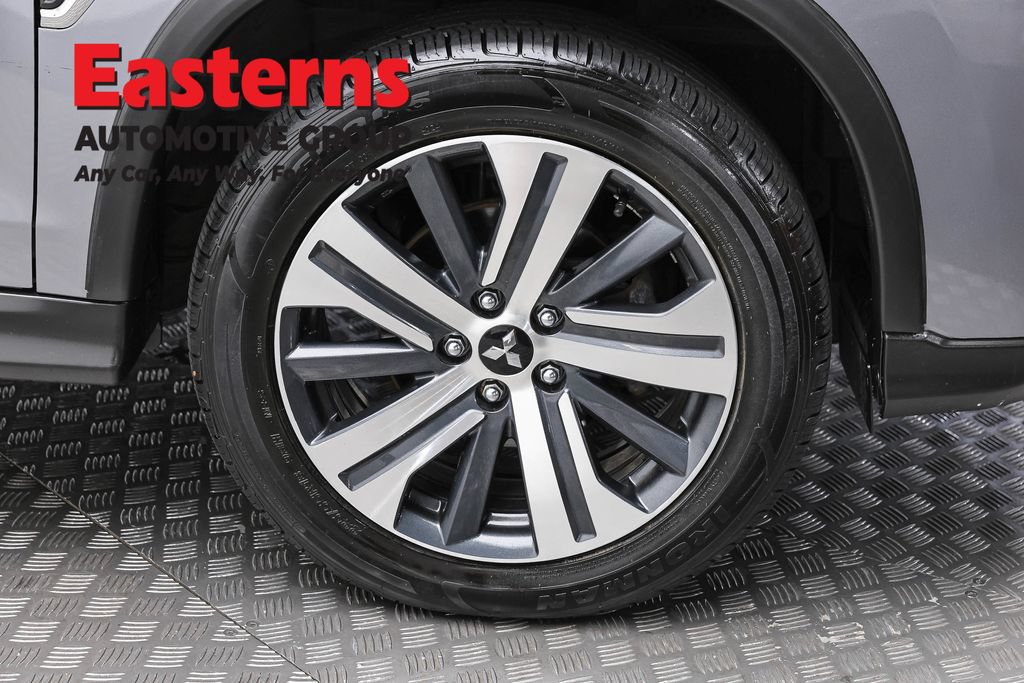 Used 2022 Mitsubishi Outlander Sport SE FWD image 32