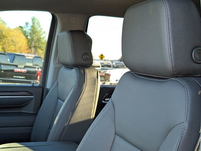 New 2026 GMC Sierra 2500 SLT w/ SLT Premium Package image 18