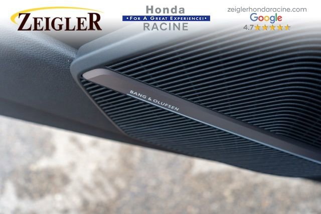 Used 2018 Audi Q5 Prestige w/ Prestige Package image 19